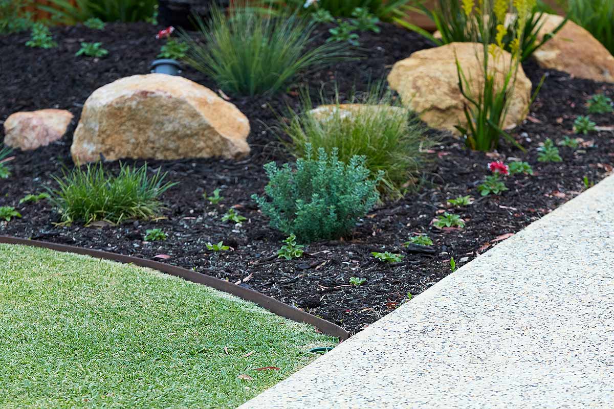 Straightcurve 6" CorTen Flexible Steel Edging - Henderson Garden Supply