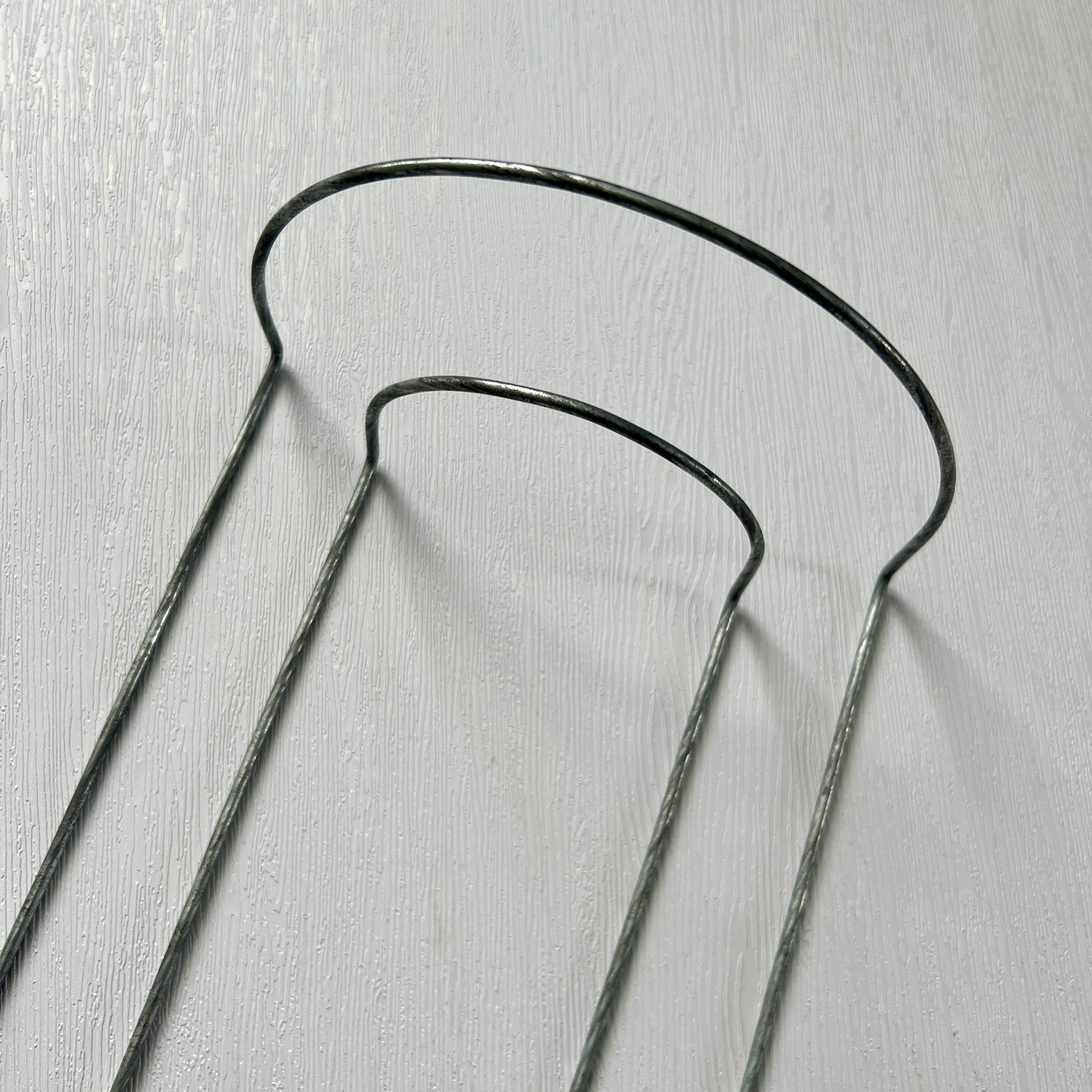 Steel Crescent Plant Stake, Leaning Plant Support