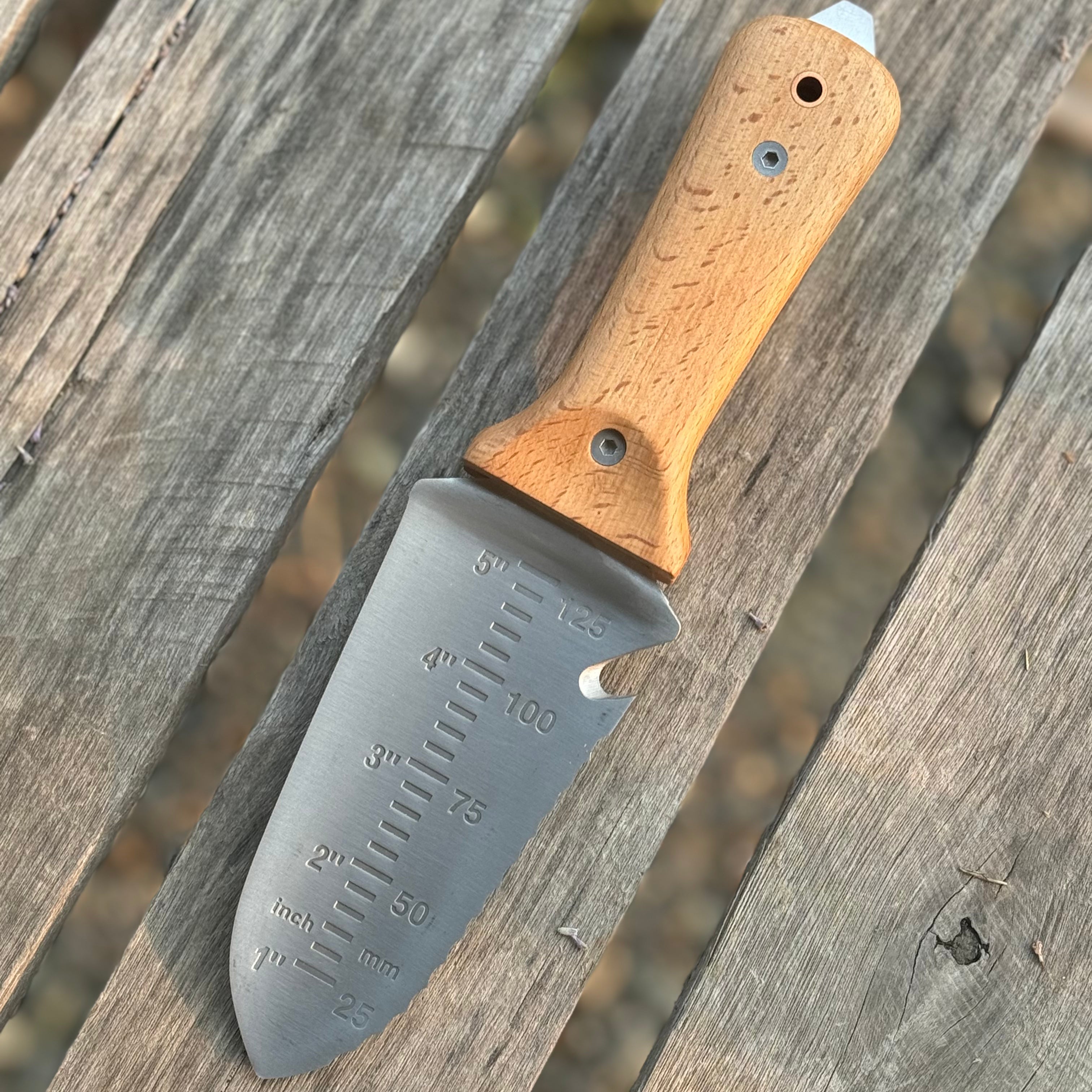 Tanto Hori Hori Garden Tool