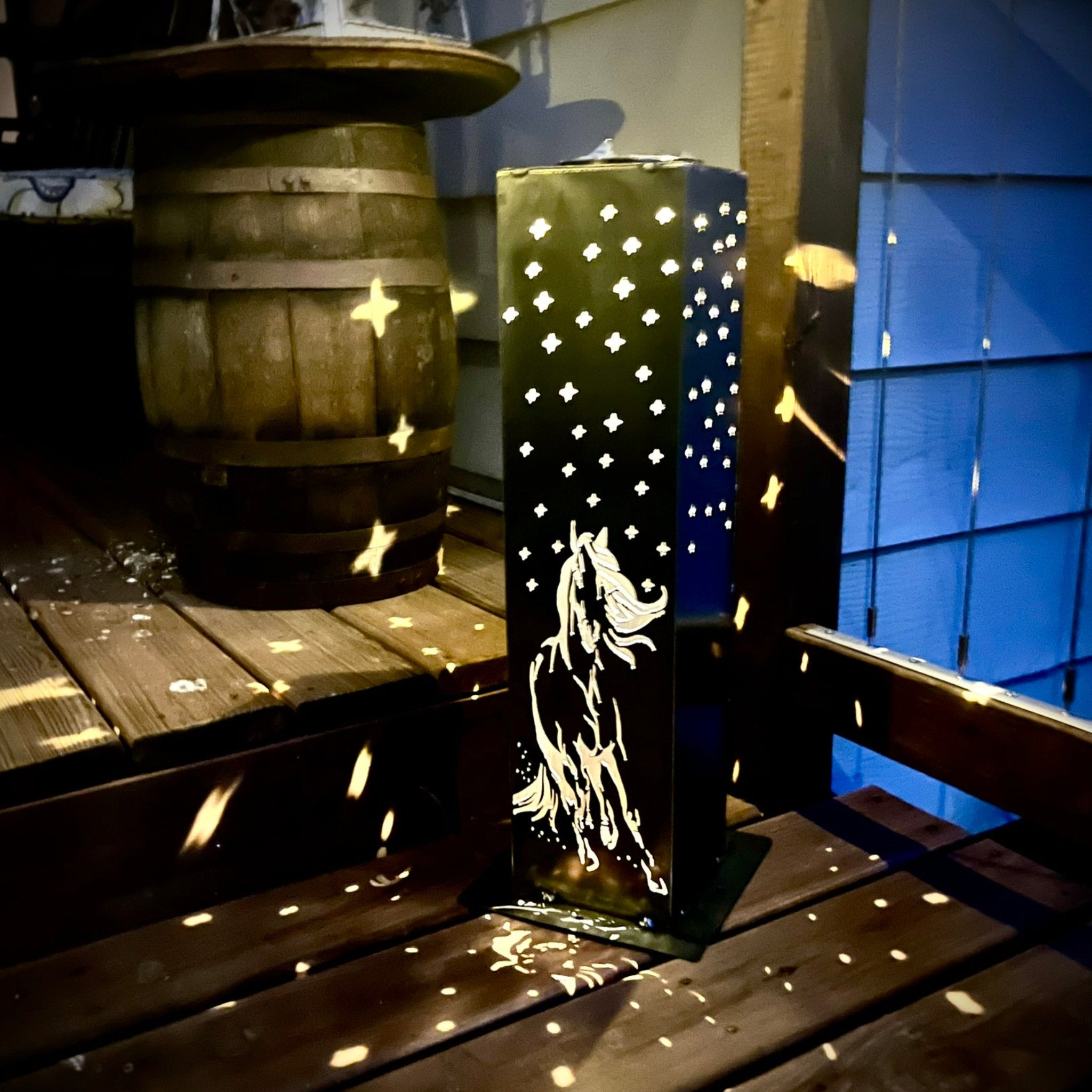 Horse & Stars Solar Pillar Luminary - Steel