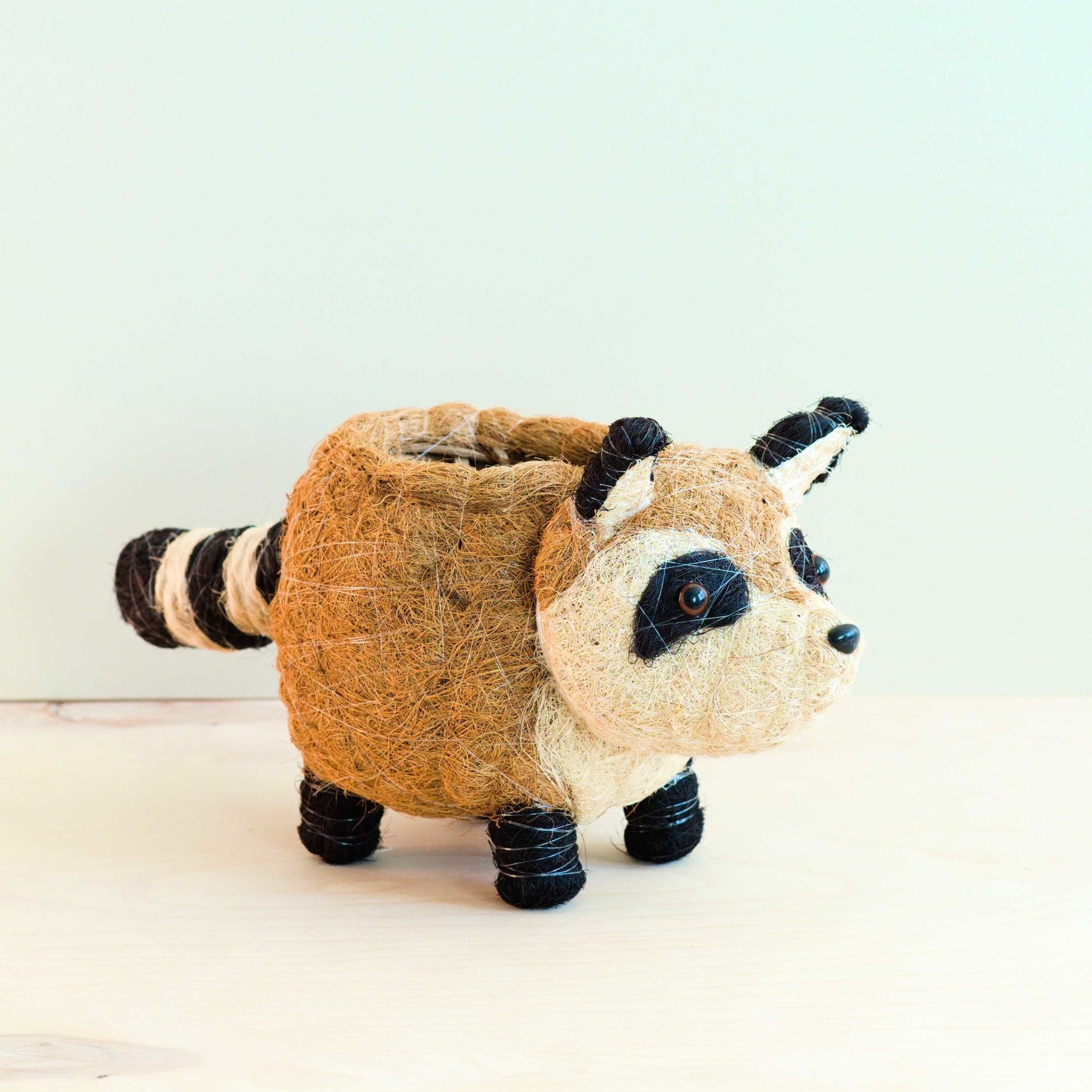 Raccoon Planter Handmade Plant Pot - Thumbnail 4