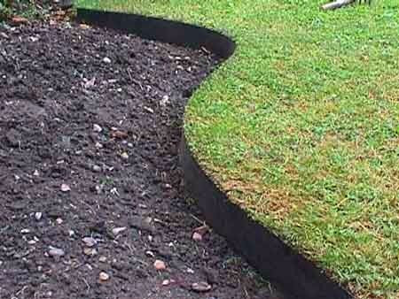 Core Flexible Steel Lawn and Garden Edging in Black - Henderson Garden Supply