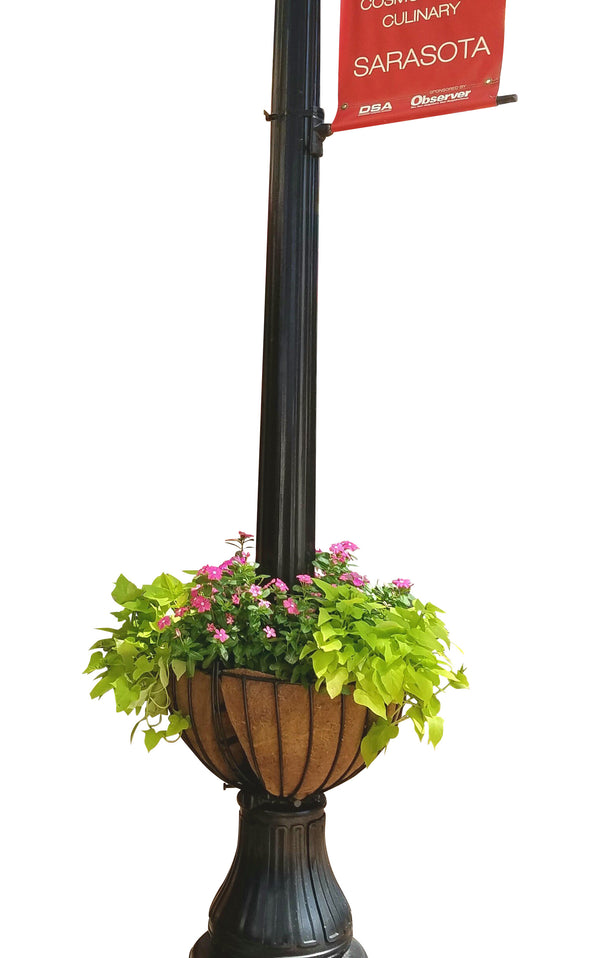 25" lamppost hayrack with coco fiber liners for city street lights - Henderson Garden Supply
